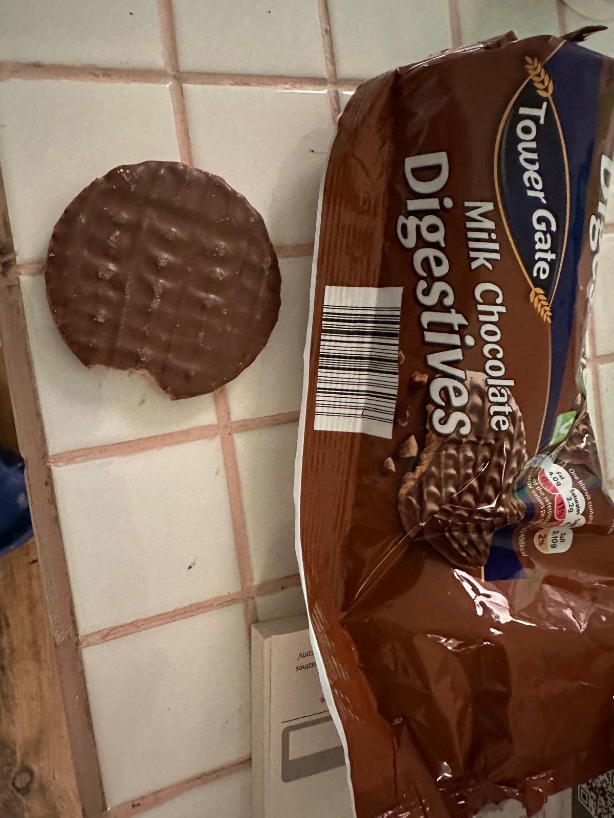 Milk Chocolate Digestive (Tower Gate / Lidl)